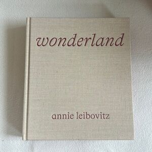 Wonderland Coffee Table Hardback 
Original Signature By Annie Leibovitz